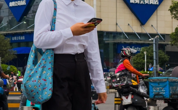 Китай ужесточил контроль над ИИ из-за угрозы авторитету Компартии - изображение 1