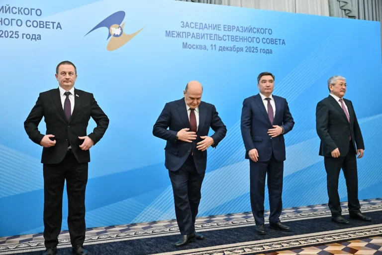 Казахстан предложил запретить ввоз части автомобилей в ЕАЭС — Кыргызстан против - изображение 1