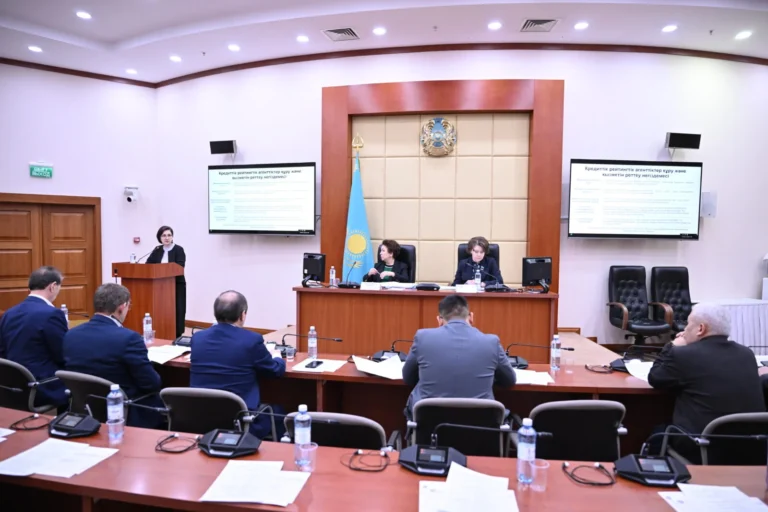 Кредитные рейтинги в Казахстане будут делать местные агентства - изображение 1