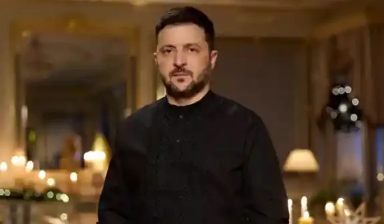 Зеленский раскритиковал атаки РФ в Рождество, Кремль ответил обвинениями - изображение 1