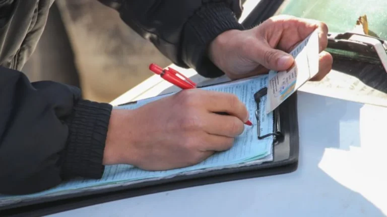 Штрафы за нарушения ПДД вырастут в 2026 году - изображение 1