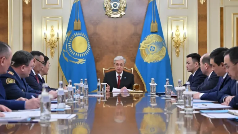 Токаев провёл совещание по вопросам правопорядка в Вооружённых Силах - изображение 1