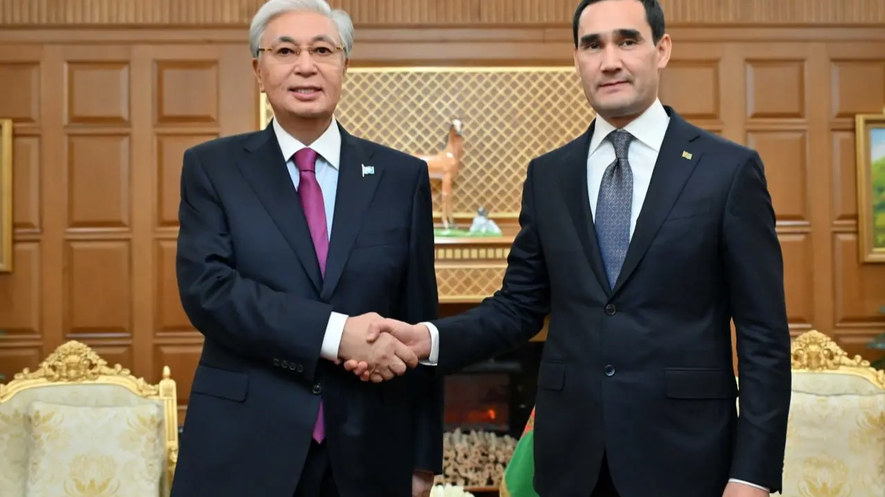 Изображение 1 для Токаев провёл встречу с президентом Туркменистана