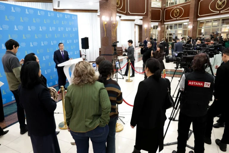 Какие внебюджетные фонды может проверять Высшая аудиторская палата - изображение 1