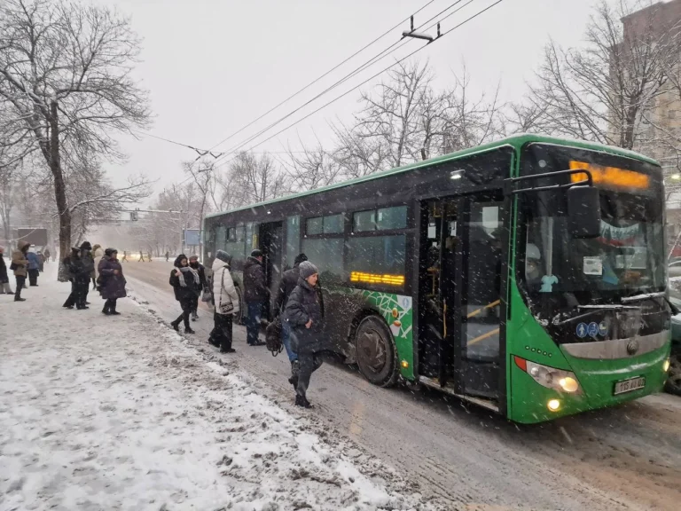 В Алматы теперь можно оплатить проезд в общественном транспорте через Kaspi.kz - изображение 1
