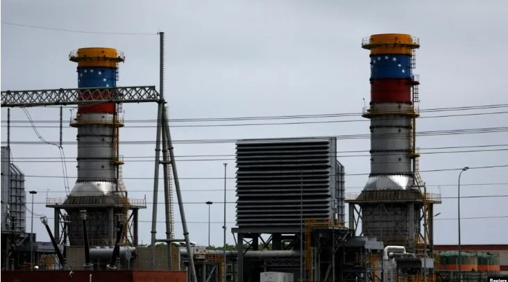 США заморозили средства от продажи венесуэльской нефти - изображение 1