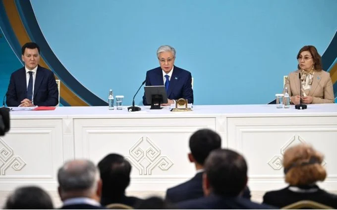 Президент высказался о сроках проведения референдума - изображение 1