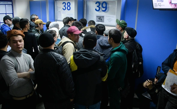 Киргизия попросила суд ЕАЭС разъяснить правила ОМС для мигрантов в России - изображение 1