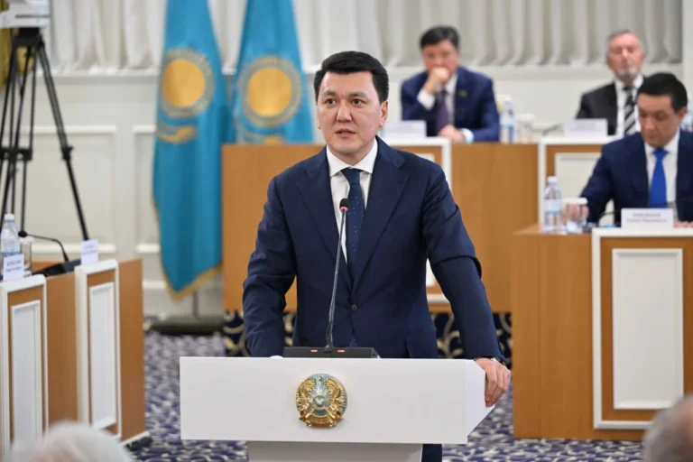 В Казахстане могут изменить порядок рассмотрения законопроектов - изображение 1