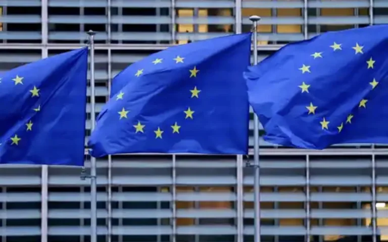 ЕС включил Россию в черный список стран с высоким риском отмывания денег - изображение 1