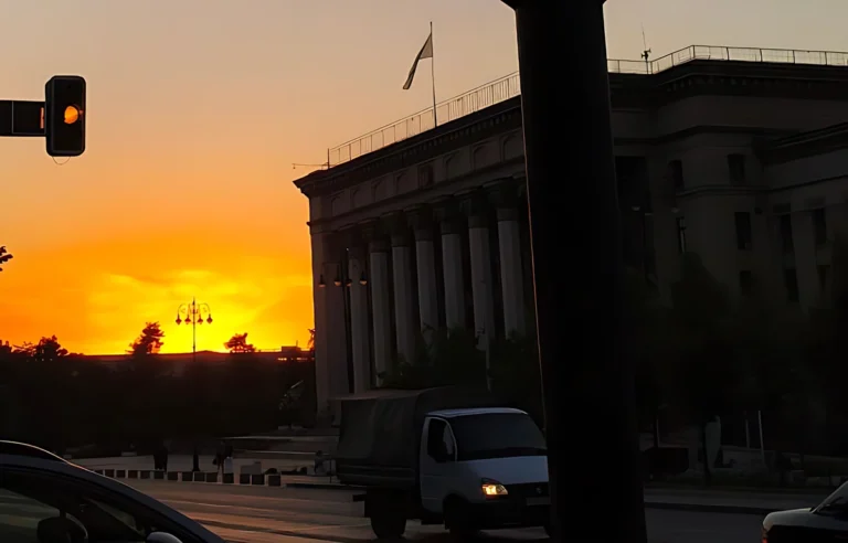 КБТУ обратно вернулся фонду образования Назарбаева, но его здание всё равно передадут государству - изображение 1