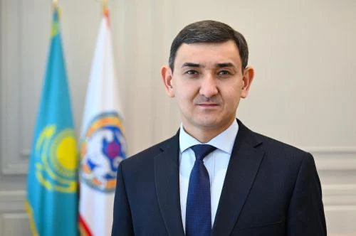 Ильзат Акчурин покинул должность советника акима Сатыбалды по вопросам СМИ - изображение 1