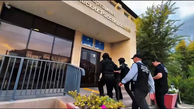 В Казахстане раскрыта схема незаконного вывода пенсионных накоплений на 30 млн тенге - изображение 1