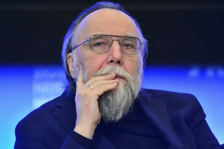 «Страны Центральной Азии должны стать частью союза с Россией» — Александр Дугин - изображение 1