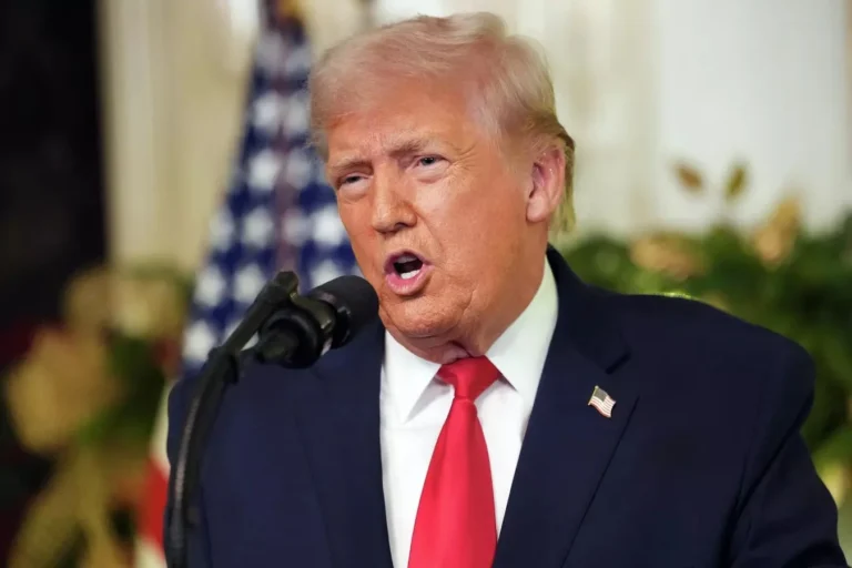 Трамп и Следственный комитет России не поверили в «атаку» беспилотников на резиденцию Путина - изображение 1