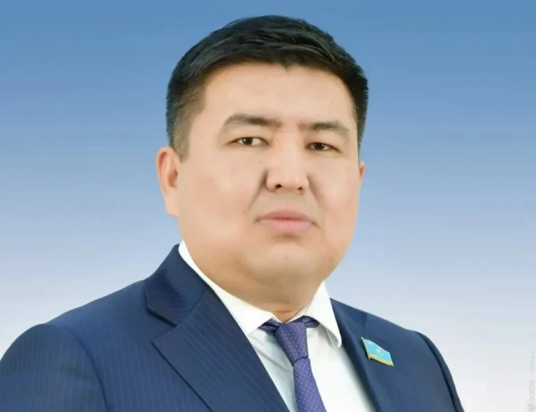 Елнур Бейсенбаев назначен завотделом внутренней политики администрации президента - изображение 1