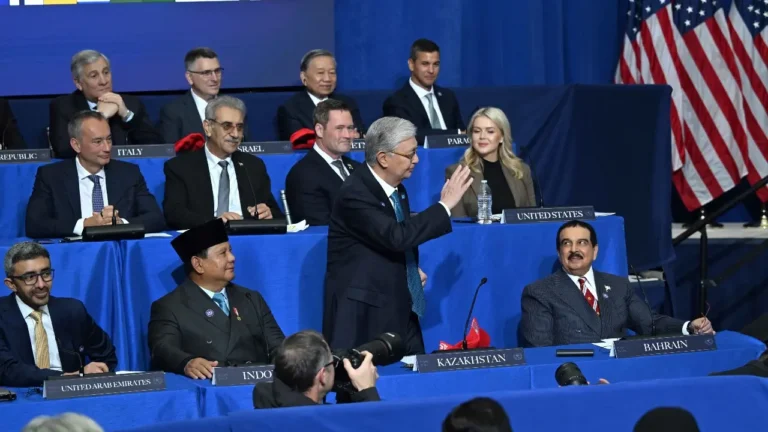 Казахстан обсуждает с США клинику в Астане и авиационные проекты - изображение 1