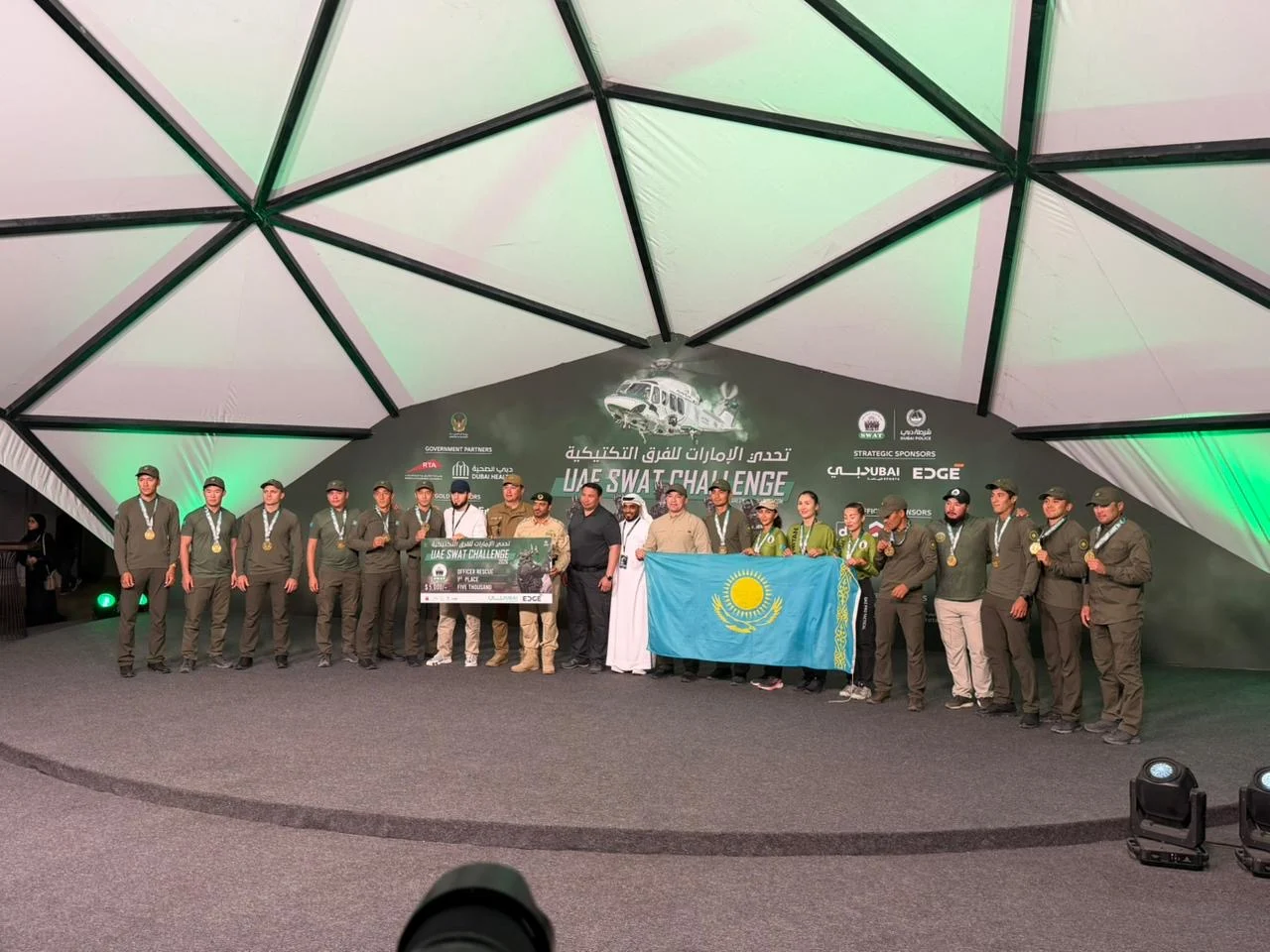 Изображение 2 для Токаев поздравил казахстанских спецназовцев с победой на UAE SWAT Challenge-2026