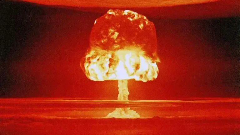 Конец договора СНВ-III: Россию и США больше ничто не сдерживает от гонки вооружений - изображение 1