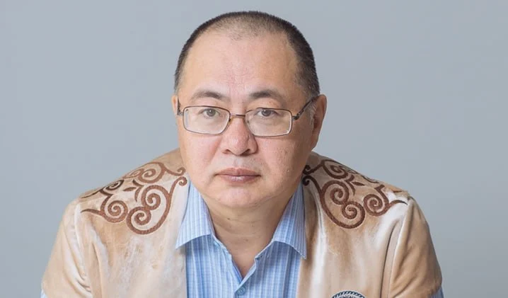 Ермеку Нарымбаю вменяют распространение запрещённых материалов - изображение 1