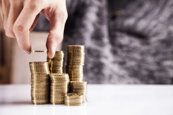 16 млрд тенге на подгузники: в Мажилисе выясняют, почему бюджет уходит на импорт - изображение 1