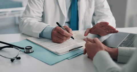 Тысячи приписок и скрининг шейки матки для мужчин: что происходит в ФСМС - изображение 1