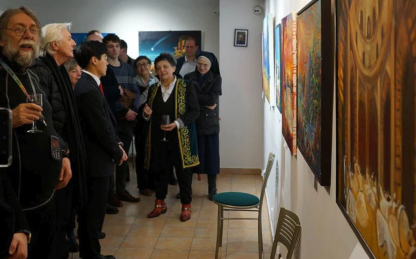 Изображение 2 для Амбиции казахов в Чехии: борьба за признание и место во власти