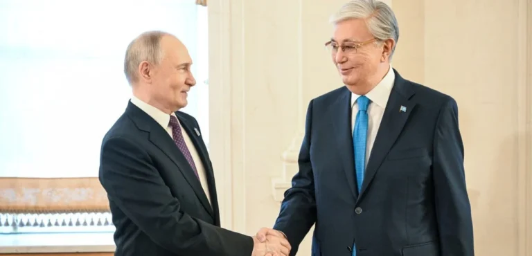 В Кремле прокомментировали итоги референдума в Казахстане - изображение 1