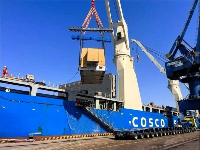 Как гигантские турбины для станции в Казахстане везли вокруг Африки - изображение 1