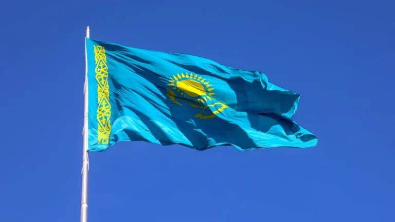 Флаг Казахстана признан лучшим в мире - изображение 1