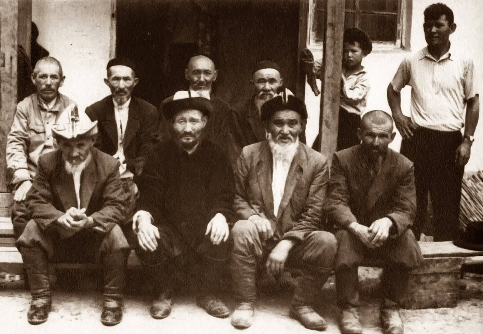 Изображение 10 для Амбиции казахов в Чехии: борьба за признание и место во власти