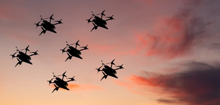 Для ударов дронами по странам Персидского залива Иран перенял тактику России - изображение 1