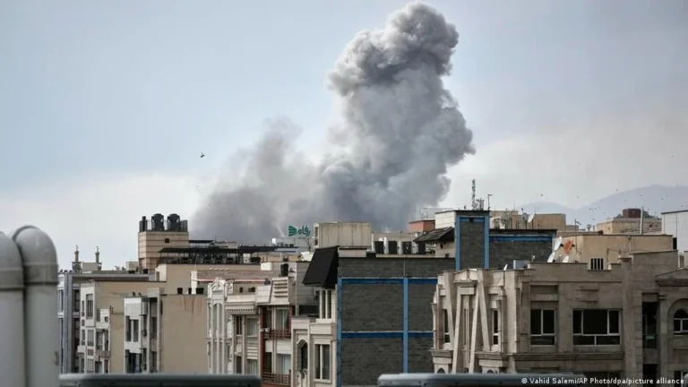 США планируют поддержать вооружённое восстание курдов в Иране — СМИ - изображение 1