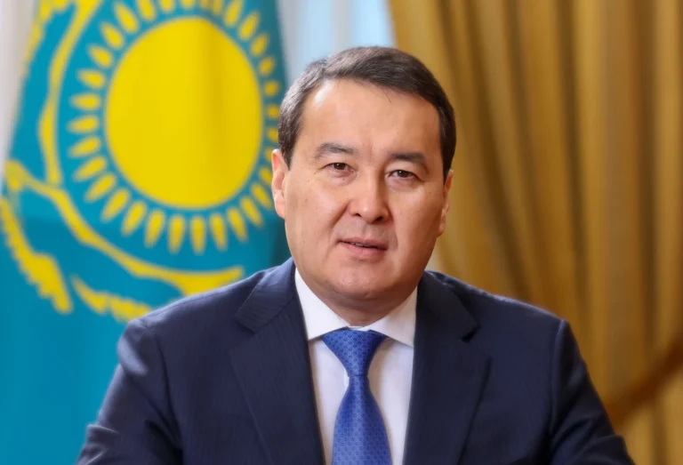 ВАП против кабмина: Алихан Смаилов вводит «презумпцию виновности» для госаудита - изображение 1