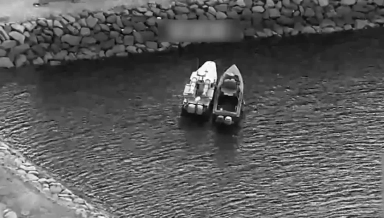 США начали авиаудары для «очистки» Ормузского пролива - изображение 1