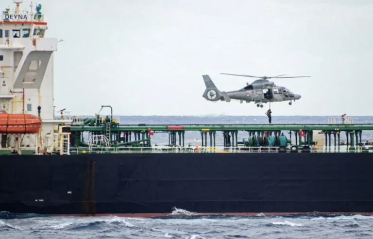 Очередной танкер «теневого флота» России задержан в Средиземном море - изображение 1