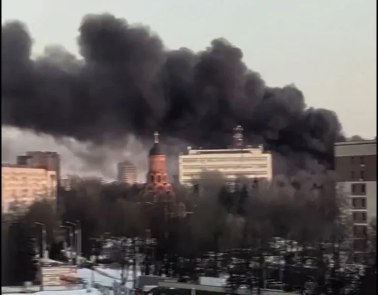ВСУ атаковали крупнейший завод электроники России - изображение 1