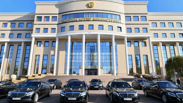 МИД Казахстана осудил удары по Ирану - изображение 1