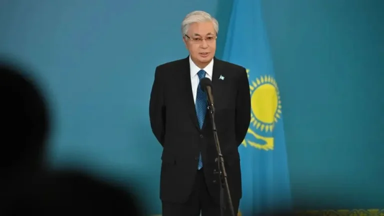 Кто поздравил Токаева с проведением референдума - изображение 1