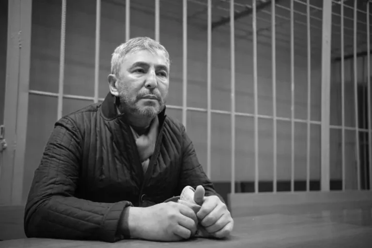 В Москве покончил с собой бизнесмен Умар Джабраилов – кто он и что связывает его семью с Казахстаном? - изображение 1