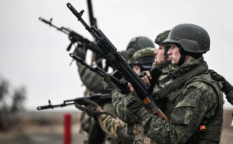 До 10 млн долгов спишут новым контрактникам в России - изображение 1