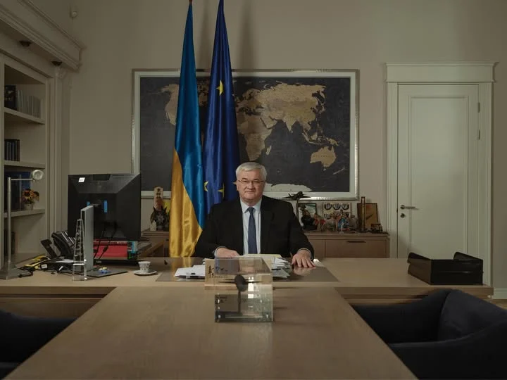 Киев разрешил гражданам вновь посещать Венгрию - изображение 1