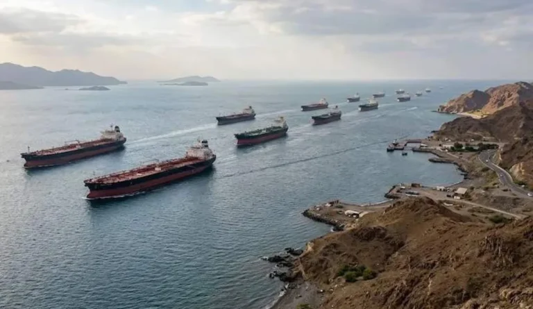 Разведка США: Иран удержит Ормузский пролив закрытым - изображение 1