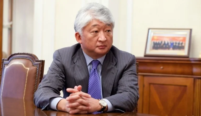 Ким сократил долю в Bank RBK: минус почти 5%  - изображение 1