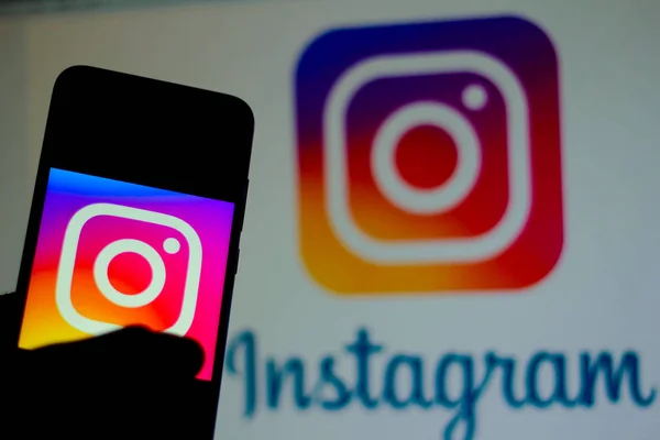Instagram заблокировал аккаунт правозащитников после жалоб - изображение 1