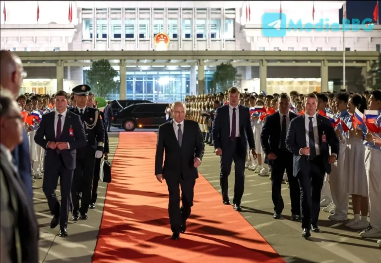 Путин уехал из Пекина без сделки: Китай затормозил «Силу Сибири-2» - изображение 1