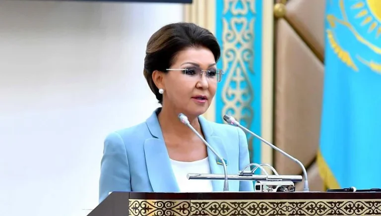 В кулуарах парламента обсудили возможное возвращение Назарбаевой во власть - изображение 1