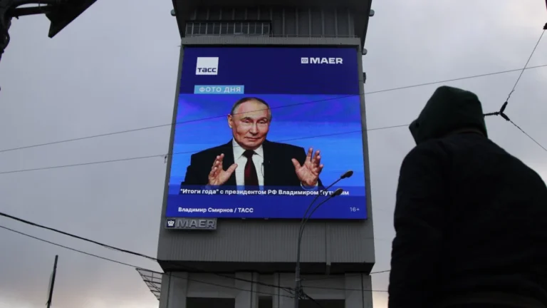 Новая методика ВЦИОМ подняла обваливавшийся рейтинг Путина - изображение 1