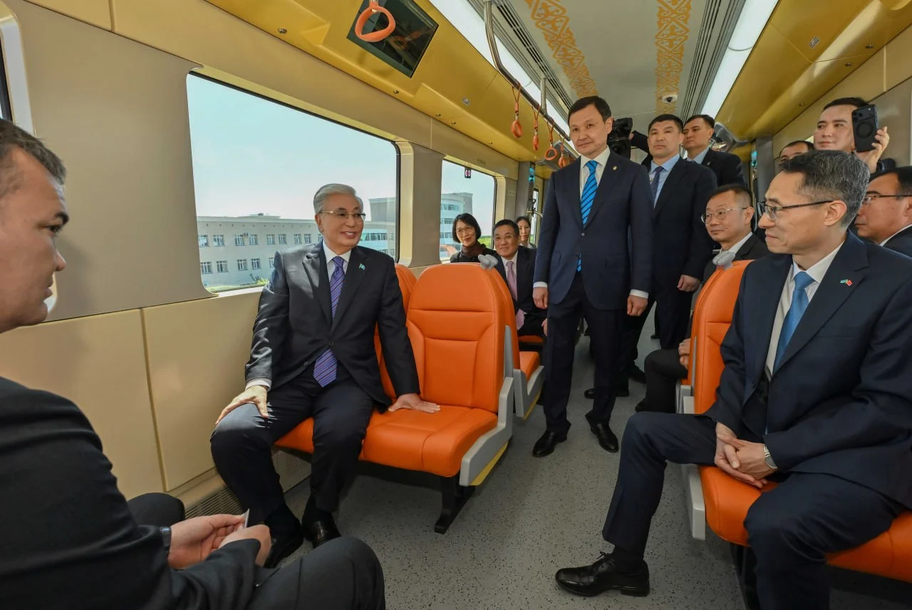 Изображение 3 для Токаев запустил работу Astana LRT