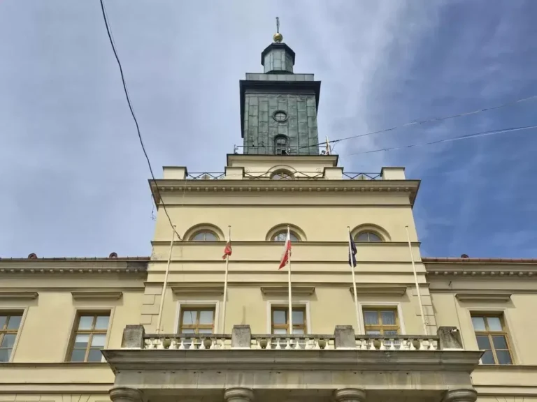 Союз дал трещину: Польша потребовала извинений от Зеленского - изображение 1